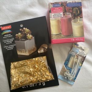 Candle Wax+Wicks+Gold Flakes - in packaging